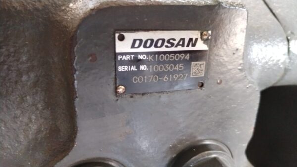 Основной гидрораспределитель на экскаватор DOOSAN DX520